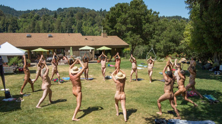 Cruz nudist santa Hotels for